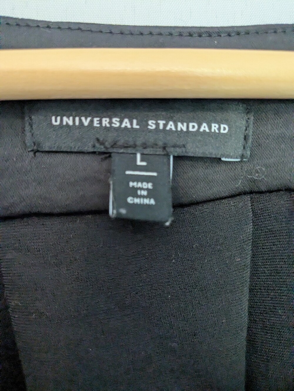 Universal Standard Satin V-neck Tunic Blouse Black 22 24 - Picture 2 of 9